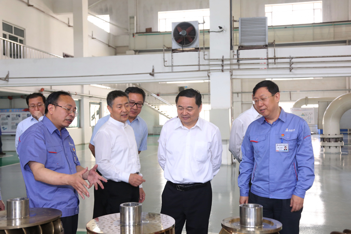 郝鹏旅行考察bevictor伟德集团