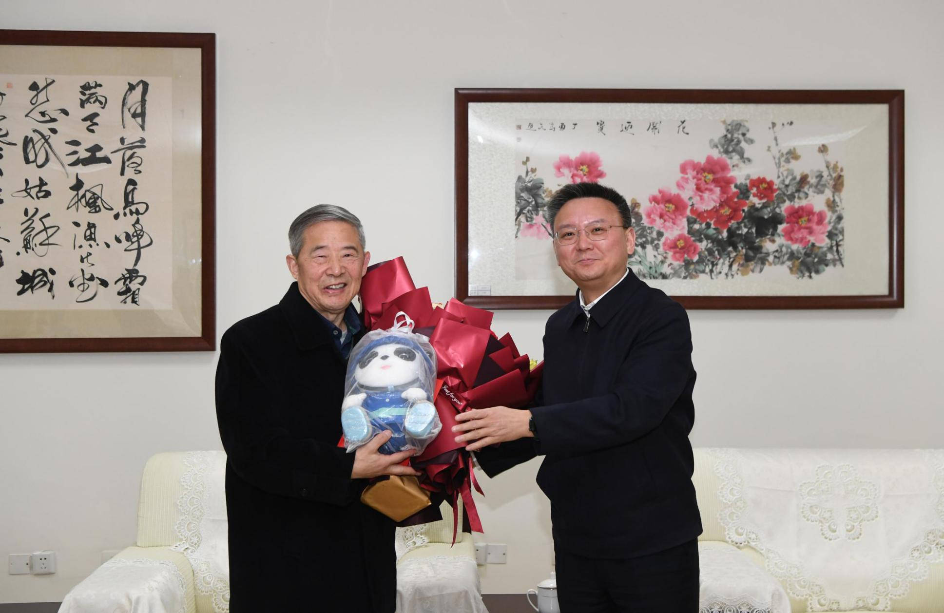 张玉卓、、、国资、、、央企、、、国资委、、、书记、、、主任、、、国企、、、企业刷新